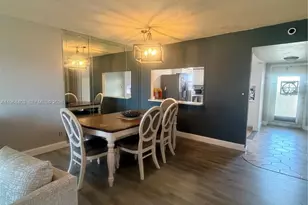 9201 Sunrise Lakes Blvd, Sunrise, FL 33322 - Photo 6