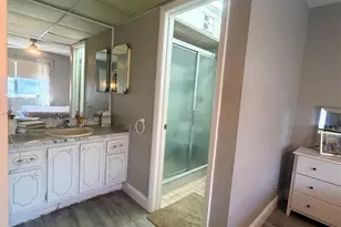 9201 Sunrise Lakes Blvd, Sunrise, FL 33322 - Photo 16