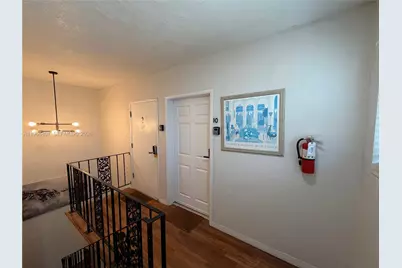 10000 E Bay Harbor Dr #14, Bay Harbor Islands, FL 33154 - Photo 18