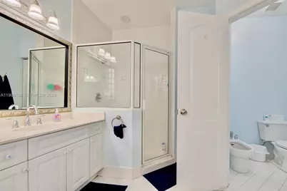 3103 NW 97th Ct, Doral, FL 33172 - Photo 24