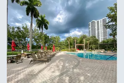 3400 NE 192nd St #LPH7, Aventura, FL 33180 - Photo 30