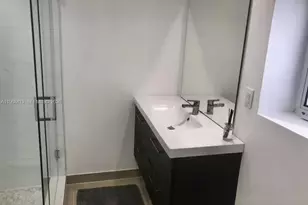 500 NW 43rd Ct, Miami, FL 33126 - Photo 16