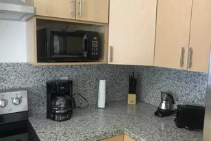 500 NW 43rd Ct, Miami, FL 33126 - Photo 6