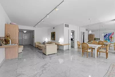4925 Collins Ave #1A, Miami Beach, FL 33140 - Photo 4