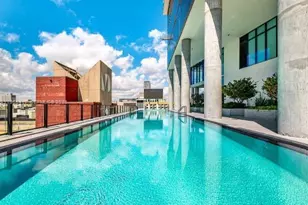 398 NE 5th St, Miami, FL 33132 - Photo 24