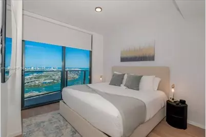 398 NE 5th St #3511, Miami, FL 33132 - Photo 12