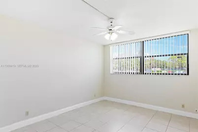 16400 Golf Club Rd #104, Weston, FL 33326 - Photo 20