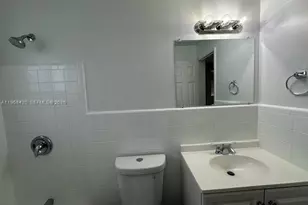 5901 NE 18th Ave, Fort Lauderdale, FL 33334 - Photo 8