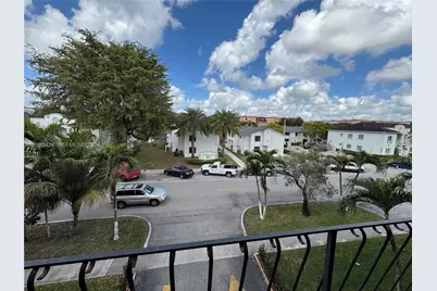 1900 W 54th St #219, Hialeah, FL 33012 - Photo 30