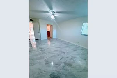 8000 Lagos De Campo Blvd #A-105, Tamarac, FL 33321 - Photo 2