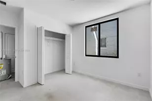 1658 NW 1st St, Miami, FL 33125 - Photo 16