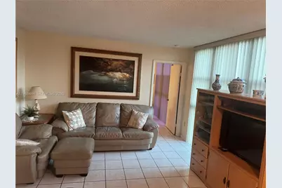 11750 SW 18th St #313-1, Miami, FL 33175 - Photo 4