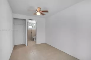 2655 Collins Ave, Miami Beach, FL 33140 - Photo 28