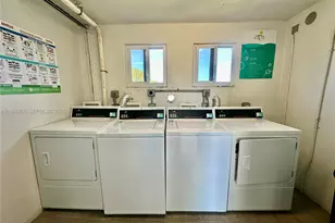 411 SW 37th Ave, Miami, FL 33135 - Photo 18