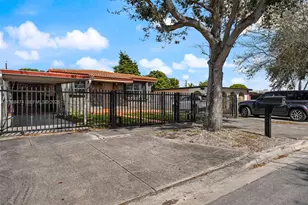 761 E 45th St, Hialeah, FL 33013 - Photo 4