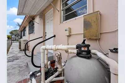 761 E 45th St, Hialeah, FL 33013 - Photo 54