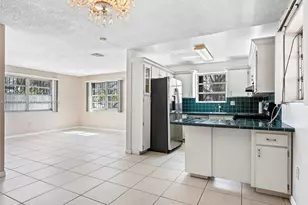 761 E 45th St, Hialeah, FL 33013 - Photo 18