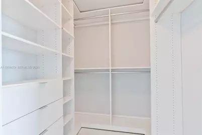 475 Brickell Ave #3407, Miami, FL 33131 - Photo 12