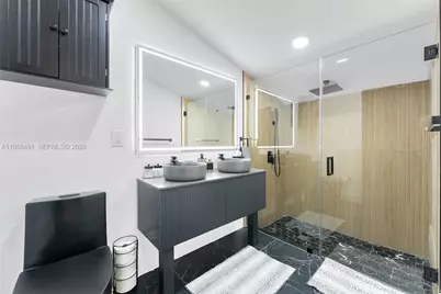 231 NE 45th St #231, Miami, FL 33137 - Photo 12