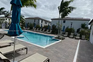 247 SW 159th Pl, Pembroke Pines, FL 33027 - Photo 16