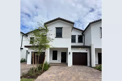 247 SW 159th Pl, Pembroke Pines, FL 33027 - Photo 2