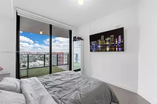 1600 NE 1st Ave, Miami, FL 33132 - Photo 14