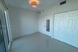 60 SW 13th St, Miami, FL 33131 - Photo 10