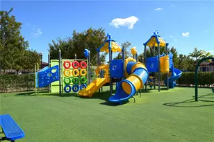 195 SE 24th Ave, Homestead, FL 33033 - Photo 6