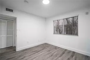 1950 NW 2nd Ct, Miami, FL 33136 - Photo 8