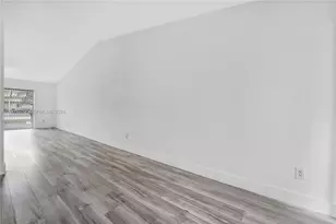 [Address not provided], Miami Gardens, FL 33169 - Photo 18