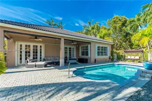 800 Lavender Cir, Weston, FL 33327 - Photo 8