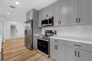 130 NE 169th Terrace, North Miami Beach, FL 33162 - Photo 44