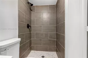 130 NE 169th Terrace, North Miami Beach, FL 33162 - Photo 40