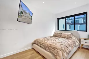 1977 S Oak Haven Cir, Miami, FL 33179 - Photo 62