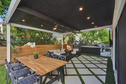 1977 S Oak Haven Cir, Miami, FL 33179 - Photo 74