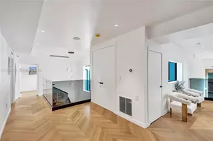 1977 S Oak Haven Cir, Miami, FL 33179 - Photo 30