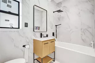 1977 S Oak Haven Cir, Miami, FL 33179 - Photo 46