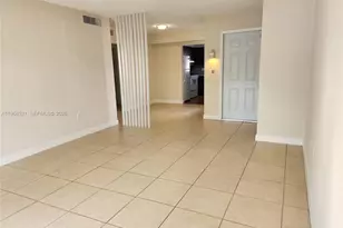 7368 SW 82nd St, Miami, FL 33143 - Photo 6