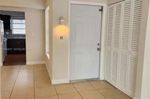 7368 SW 82nd St, Miami, FL 33143 - Photo 12