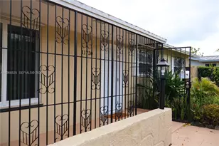 11730 SW 192nd St, Miami, FL 33177 - Photo 2