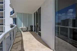 16001 Collins Ave, Sunny Isles Beach, FL 33160 - Photo 30