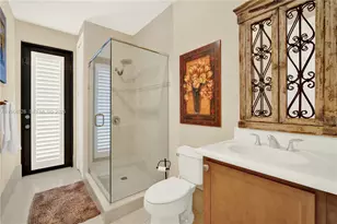 7823 SW 195th Terrace, Cutler Bay, FL 33157 - Photo 4