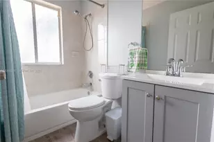 16831 SW 139th Pl, Miami, FL 33177 - Photo 20