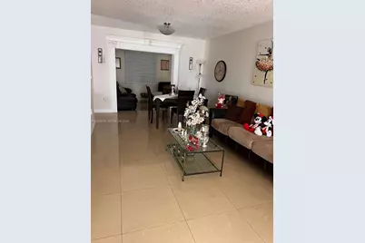 10532 NW 30th Ave, Miami, FL 33147 - Photo 6