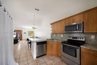 7101 W 24th Ave #55, Hialeah, FL 33016 - Photo 12