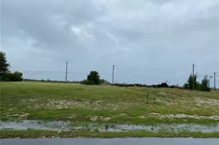 527 N Nelson Rd N, Cape Coral, FL 33993 - Photo 2