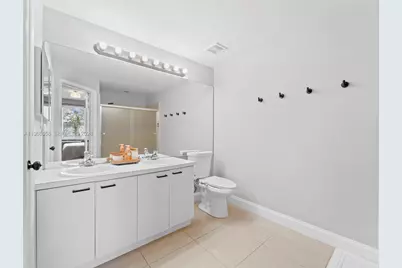 11051 Sand Piper Ct, Tamarac, FL 33321 - Photo 8