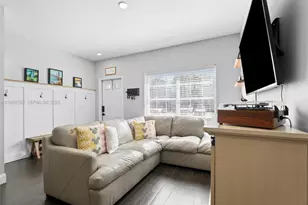 11051 Sand Piper Ct, Tamarac, FL 33321 - Photo 4