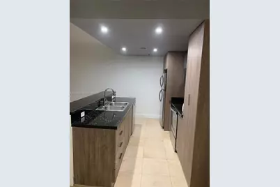 1401 SW 22nd St #903, Miami, FL 33145 - Photo 2