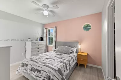 307 Waterside Dr, Hypoluxo, FL 33462 - Photo 16